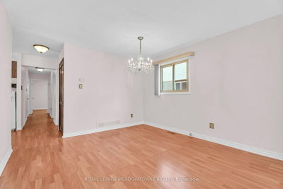 100 Martindale Crescent • Brampton, ON photo 9