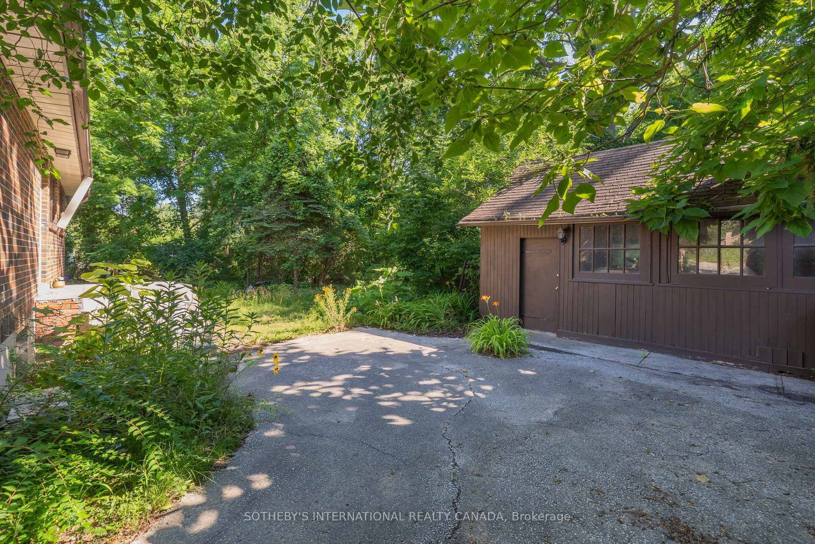 1462 Hurontario Street • Mississauga, ON photo 26