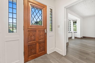 1462 Hurontario Street • Mississauga, ON photo 6