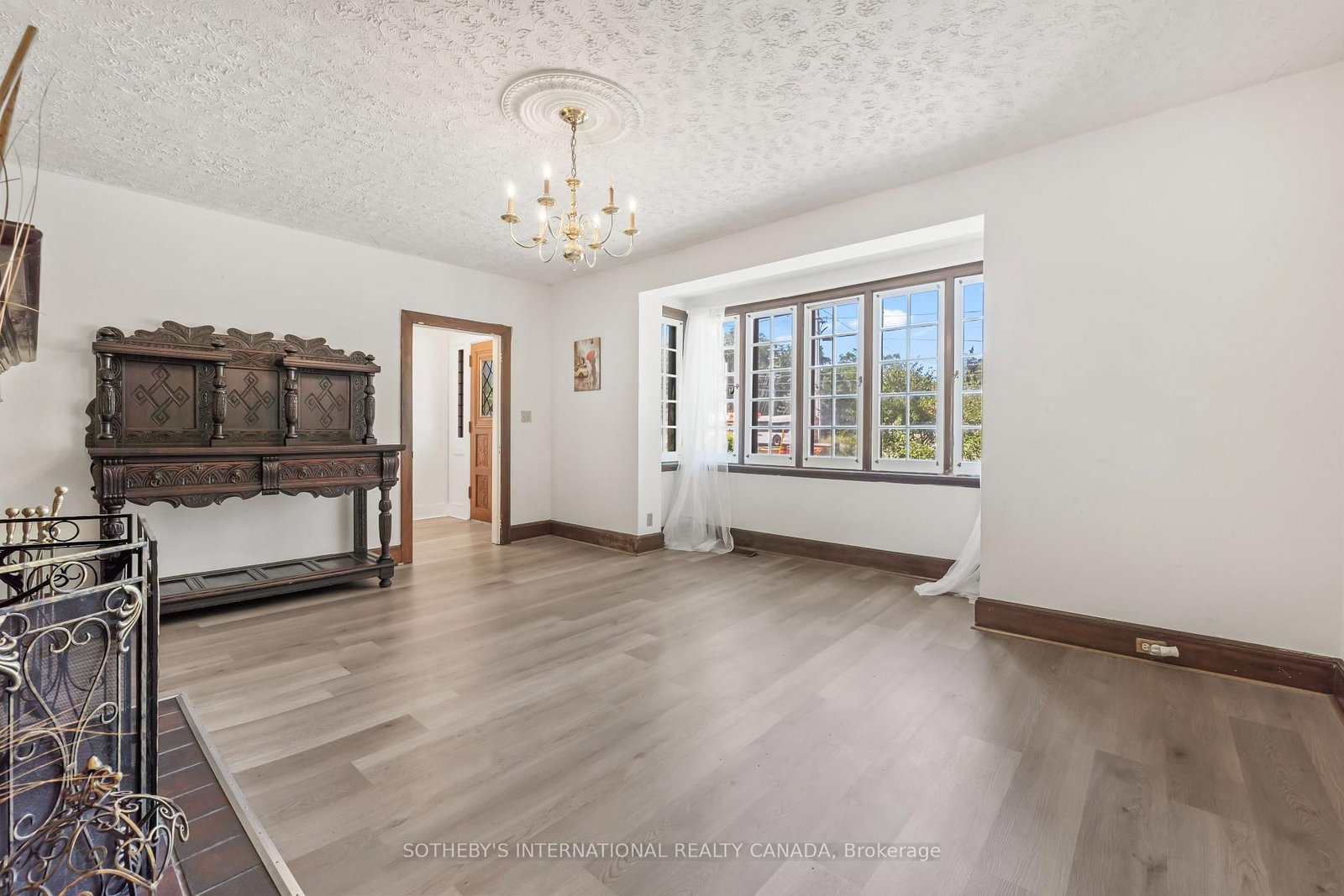 1462 Hurontario Street • Mississauga, ON photo 7