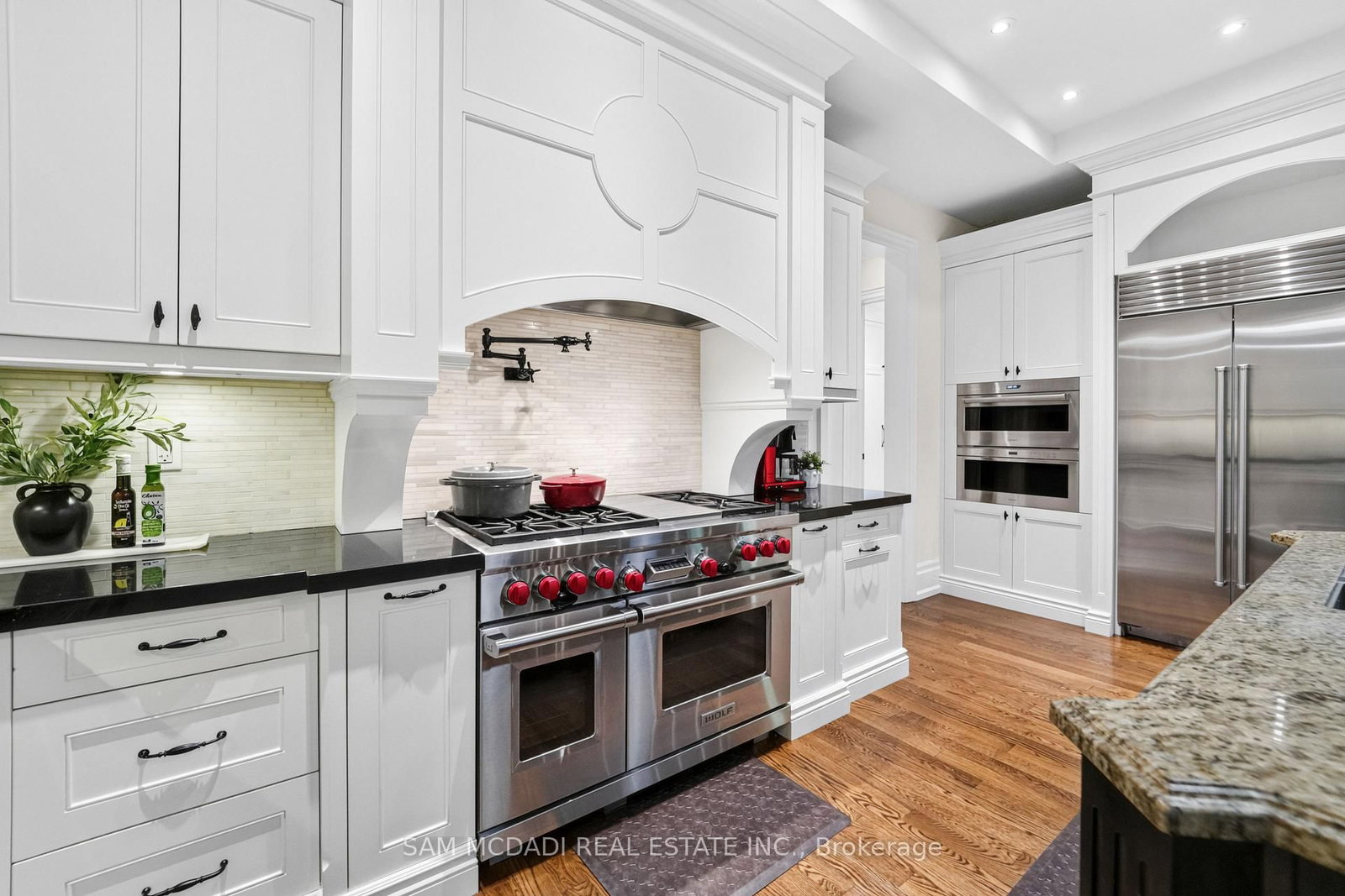 1578 Spring Rd, Mississauga, view 12