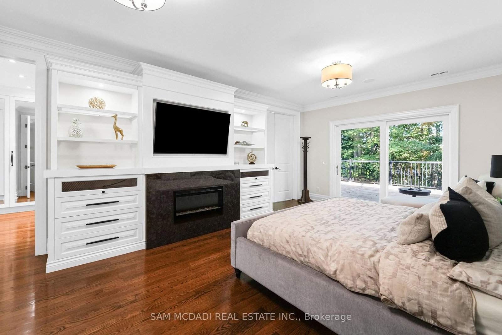 1578 Spring Rd, Mississauga, view 20