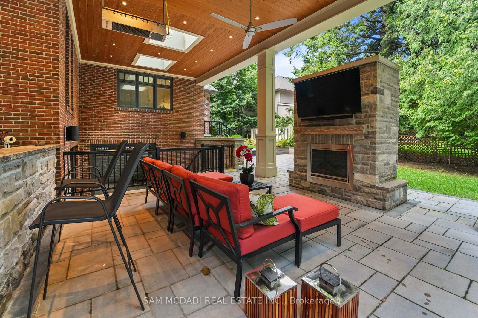 1578 Spring Rd, Mississauga, view 40