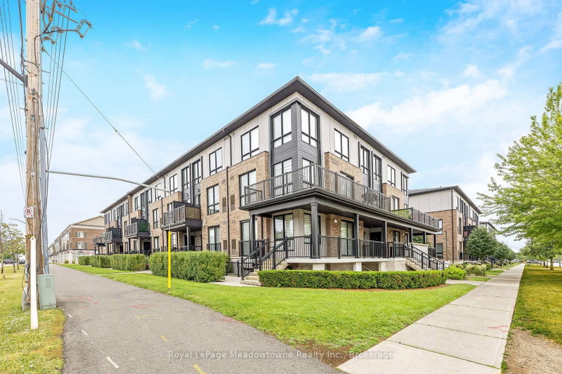 113 - 1200 Main Street E