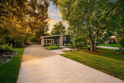 14 Lawrence Crescent • Brampton, ON photo 3
