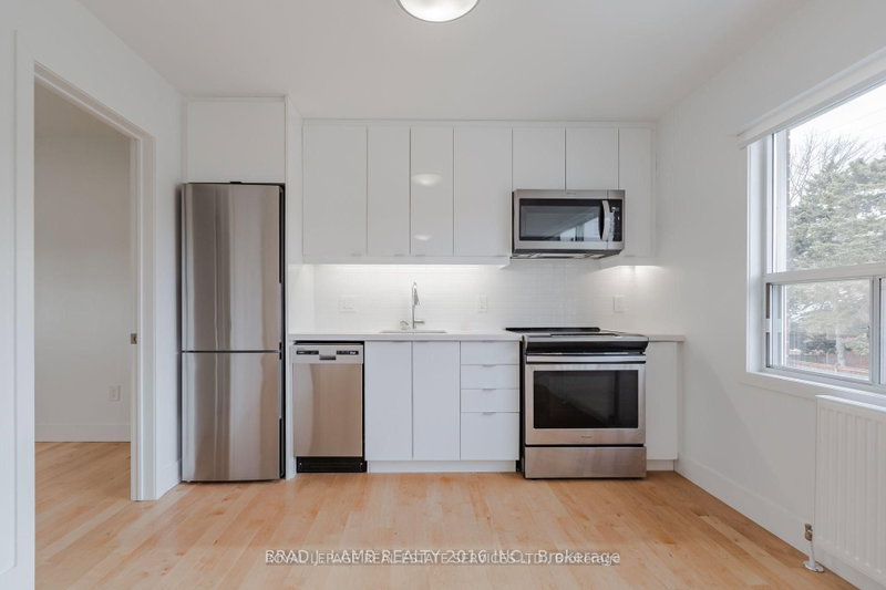 3 - 28A Third Street