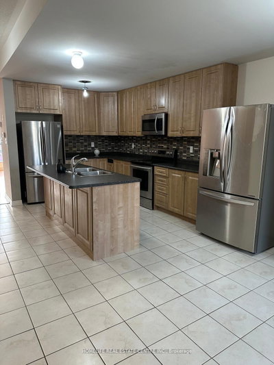 139 Inspire Boulevard • Brampton, ON photo 6