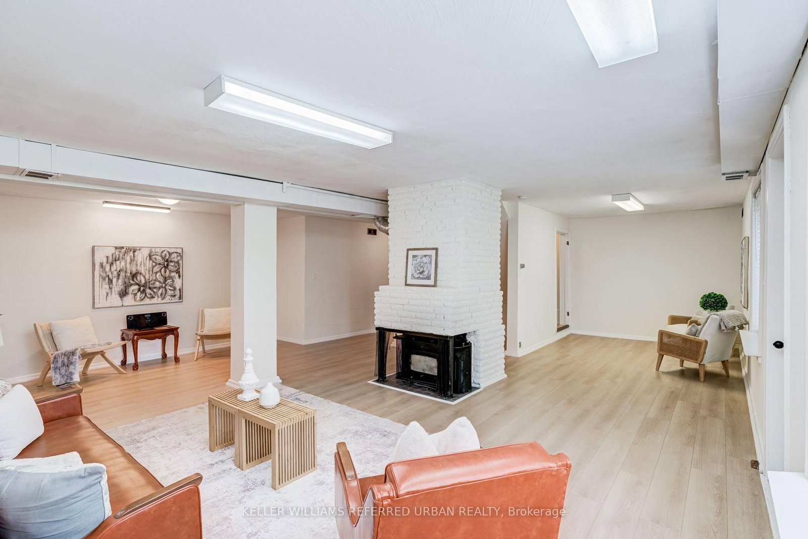 30 Rambert Crescent • Toronto, ON photo 24