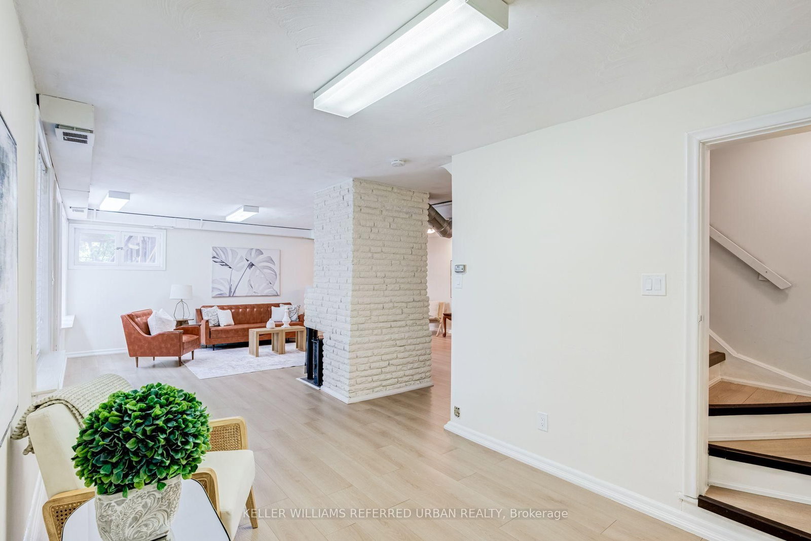 30 Rambert Crescent • Toronto, ON photo 30