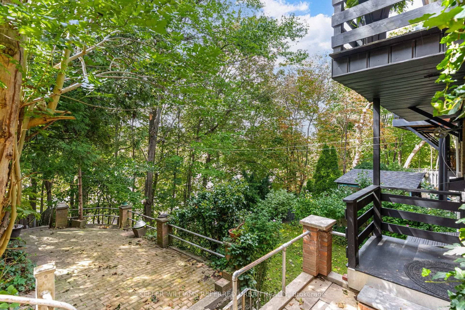 30 Rambert Crescent • Toronto, ON photo 33