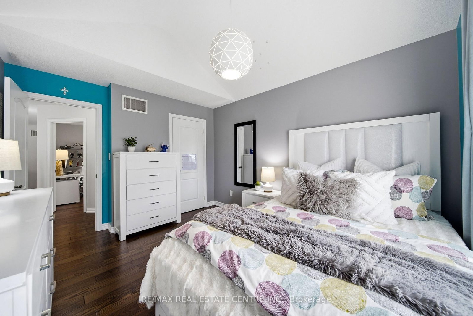 4640 Kearse Street • Burlington, ON photo 38