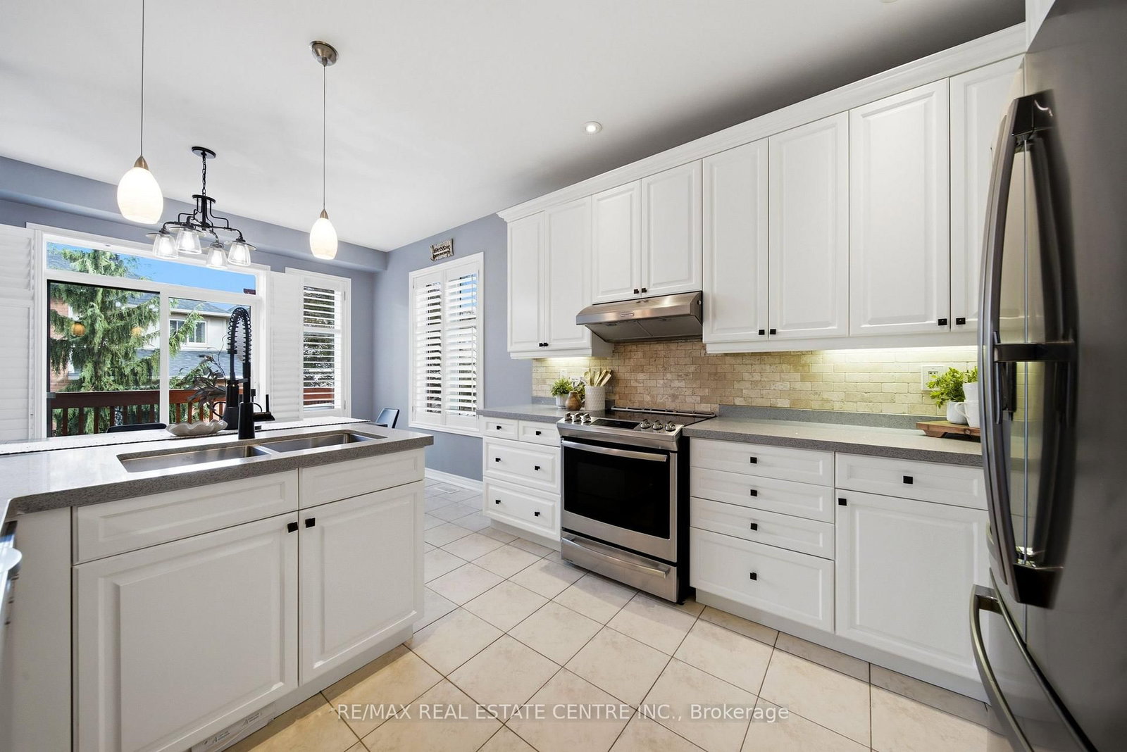 4640 Kearse Street • Burlington, ON photo 6