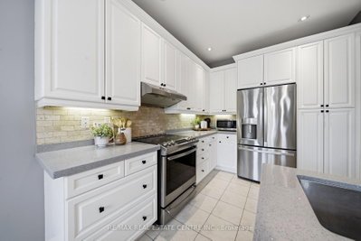 4640 Kearse Street • Burlington, ON photo 8