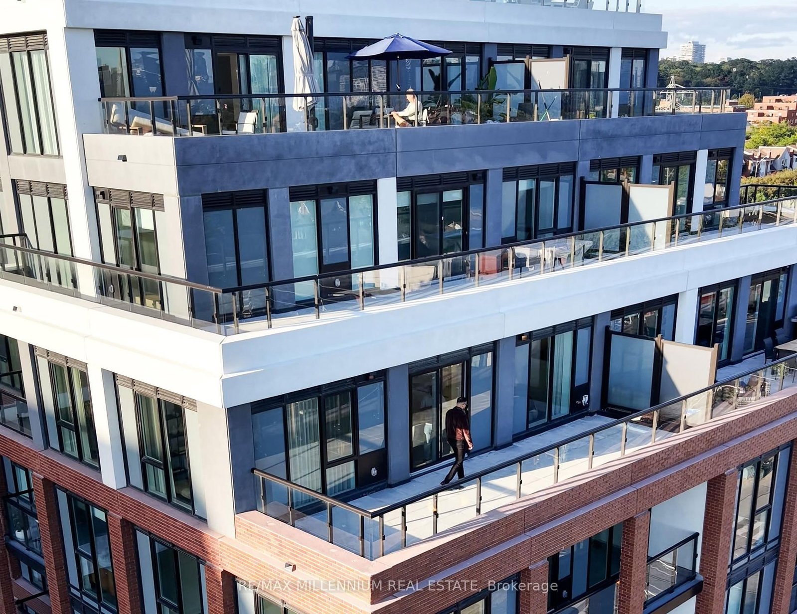 858 Dupont Street • #629 • Toronto, ON photo 4