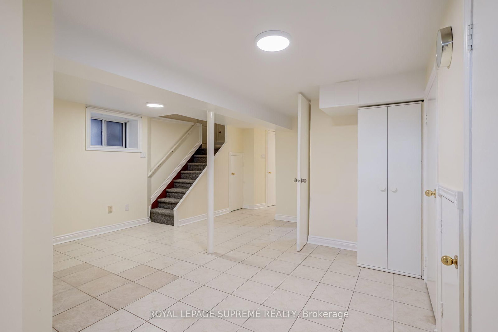 Bsmt - 20 Edna Avenue, Toronto 4