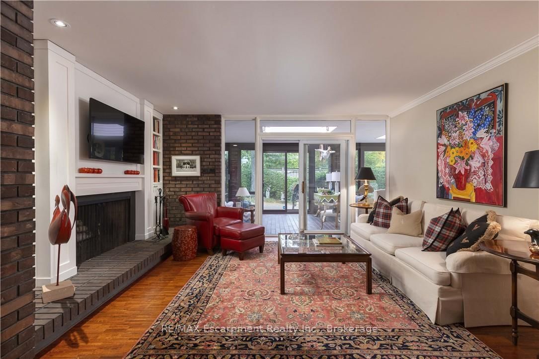 1168 Carey Road • Oakville, ON photo 12
