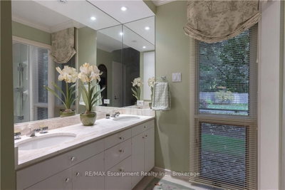 1168 Carey Oakville,ON L6J 2E4 — Photo 22