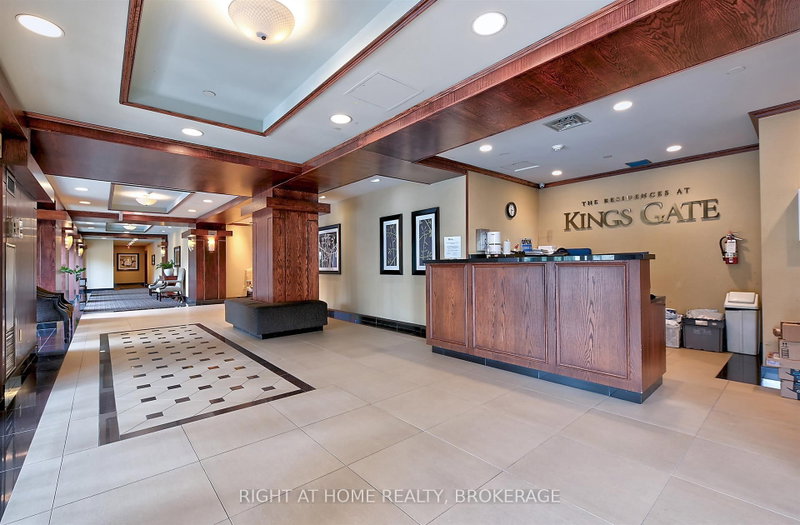 206 - 101 Subway Crescent