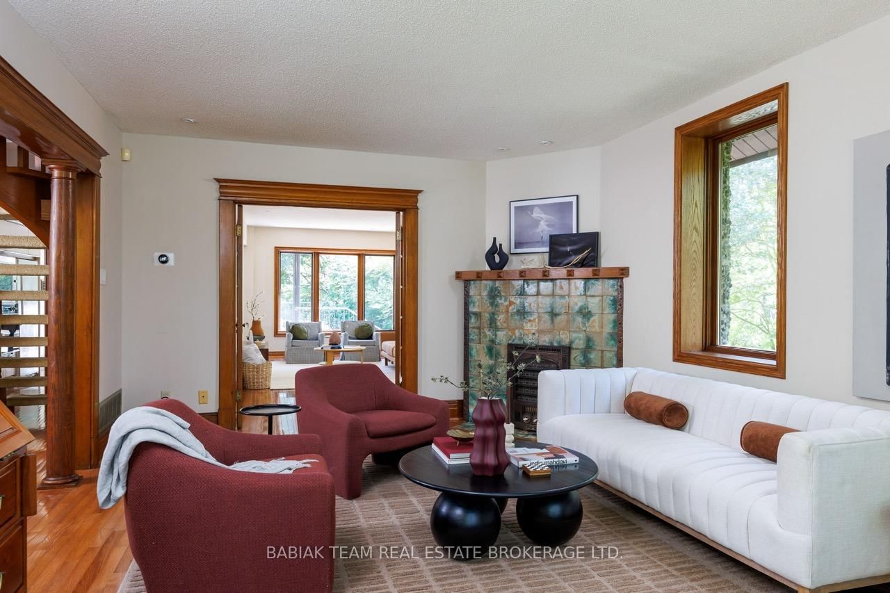 187 Ellis Avenue • Toronto, ON photo 14