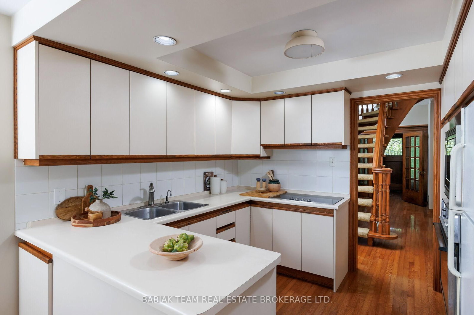 187 Ellis Avenue • Toronto, ON photo 25