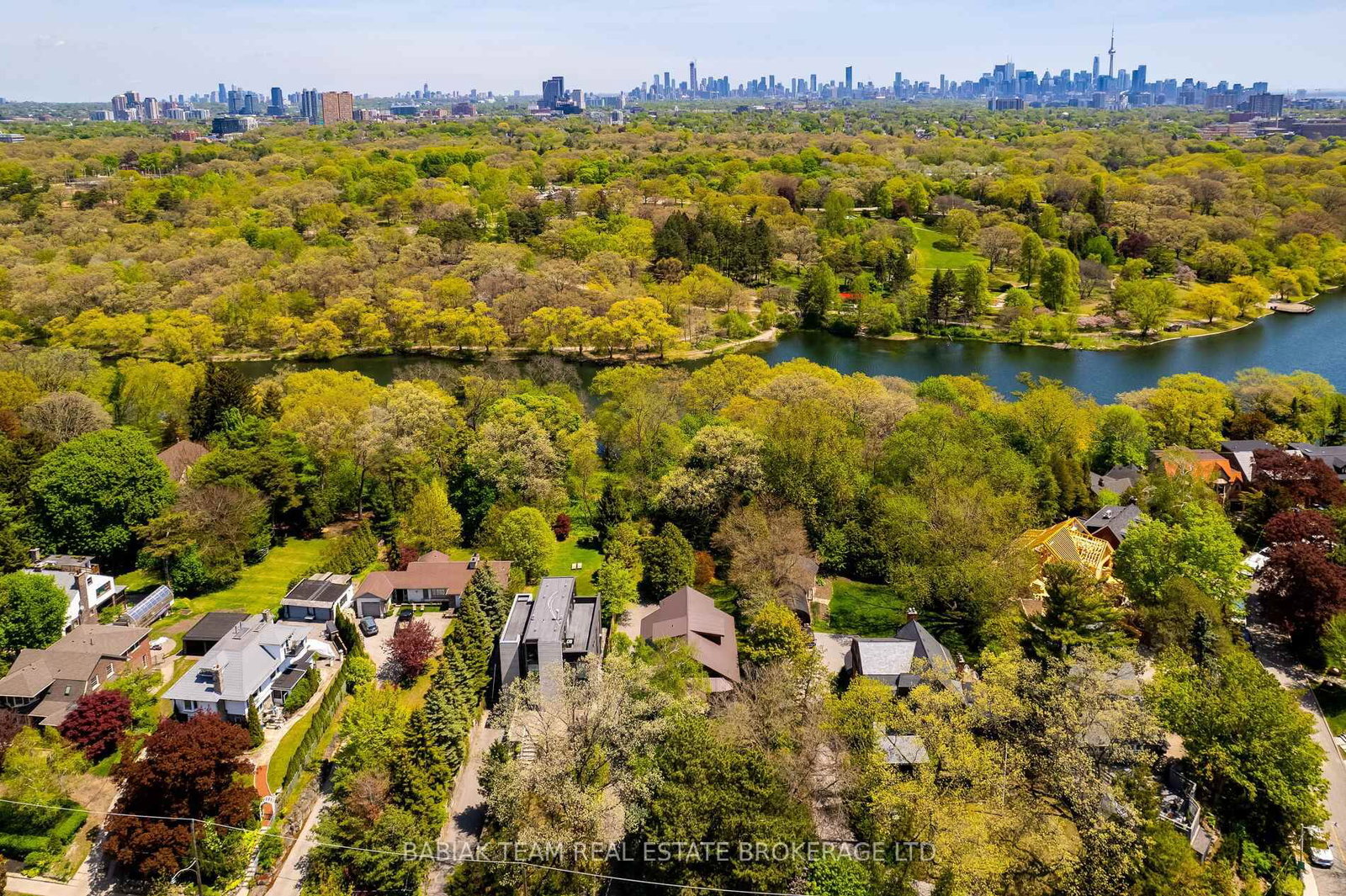 187 Ellis Avenue • Toronto, ON photo 47