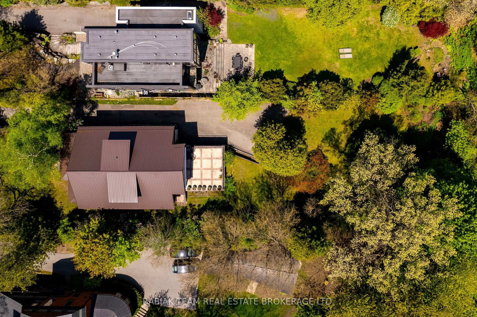 187 Ellis Avenue • Toronto, ON photo 6