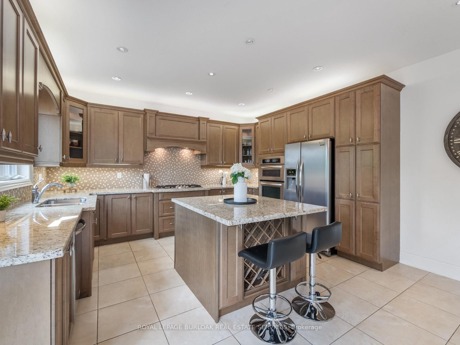 655 Kozel Court • Mississauga, ON photo 15
