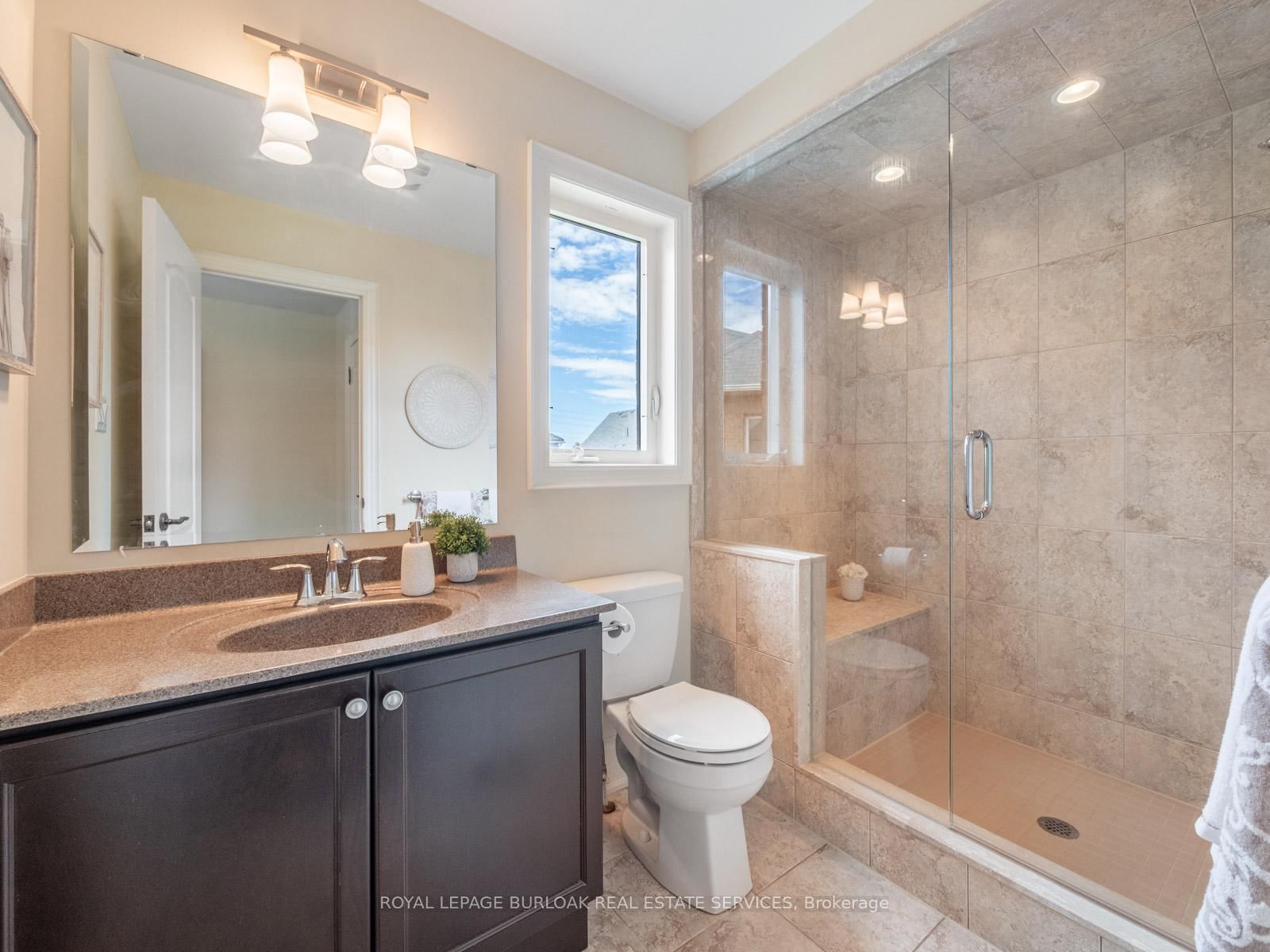 655 Kozel Court • Mississauga, ON photo 26