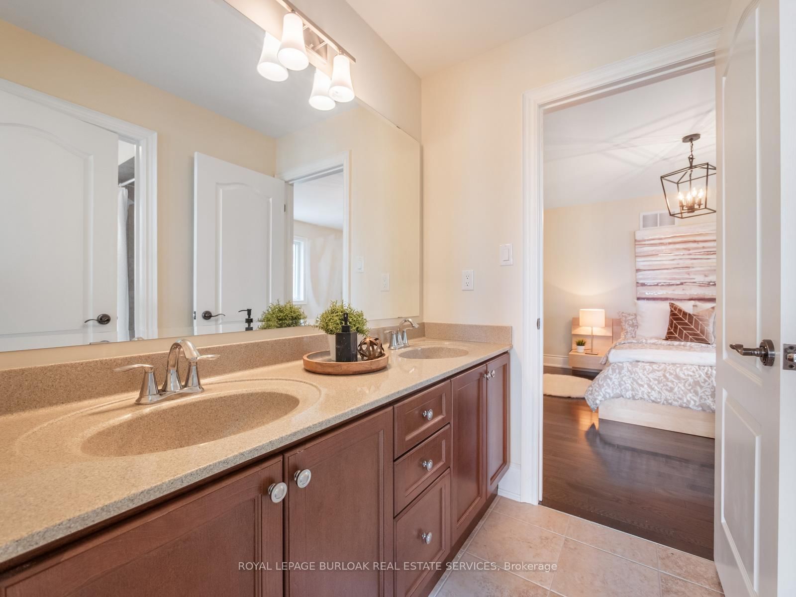 655 Kozel Court • Mississauga, ON photo 30