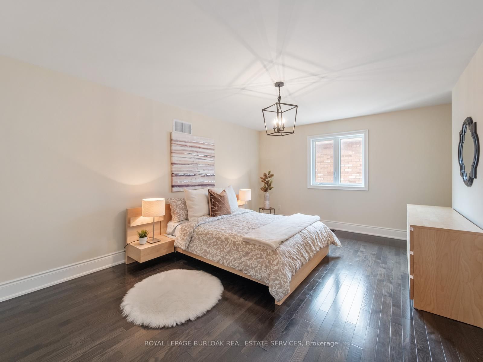 655 Kozel Court • Mississauga, ON photo 32
