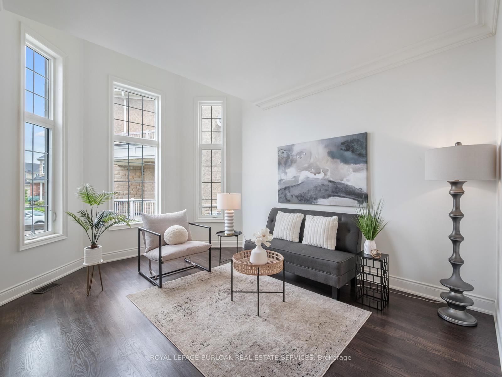 655 Kozel Court • Mississauga, ON photo 6