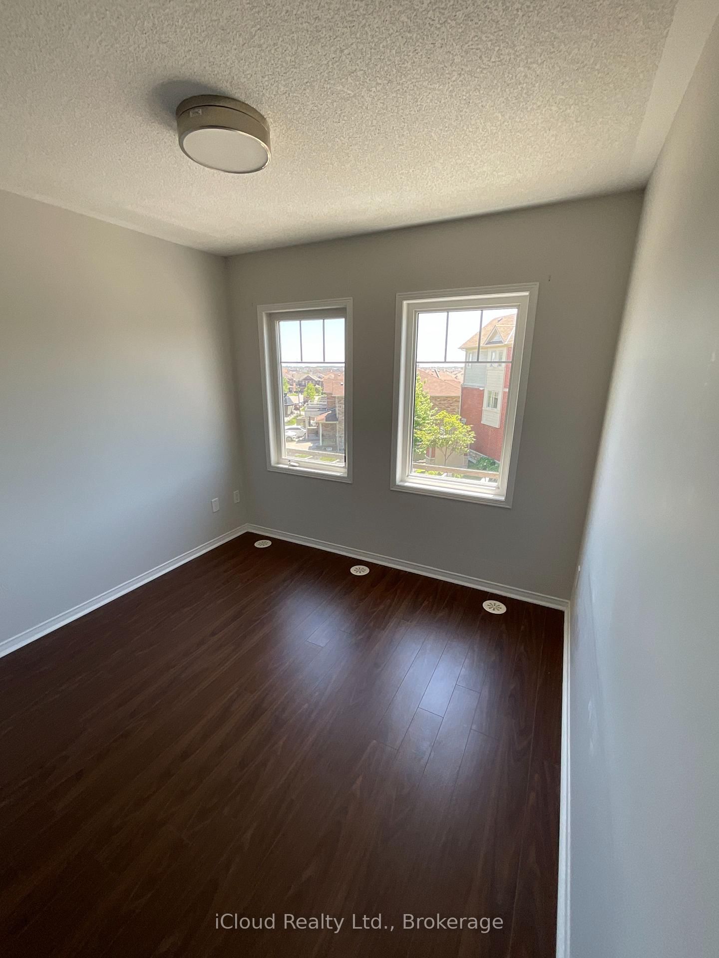 8-3070 Thomas St, Mississauga, view 30