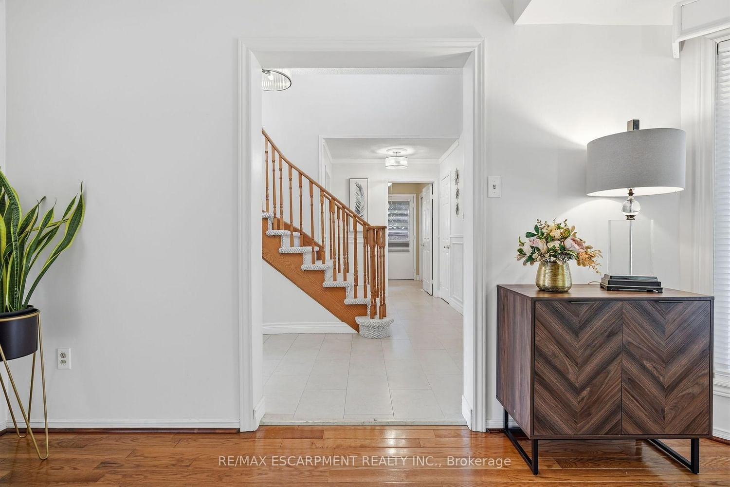1058 Glenbrook Avenue • Oakville, ON photo 15