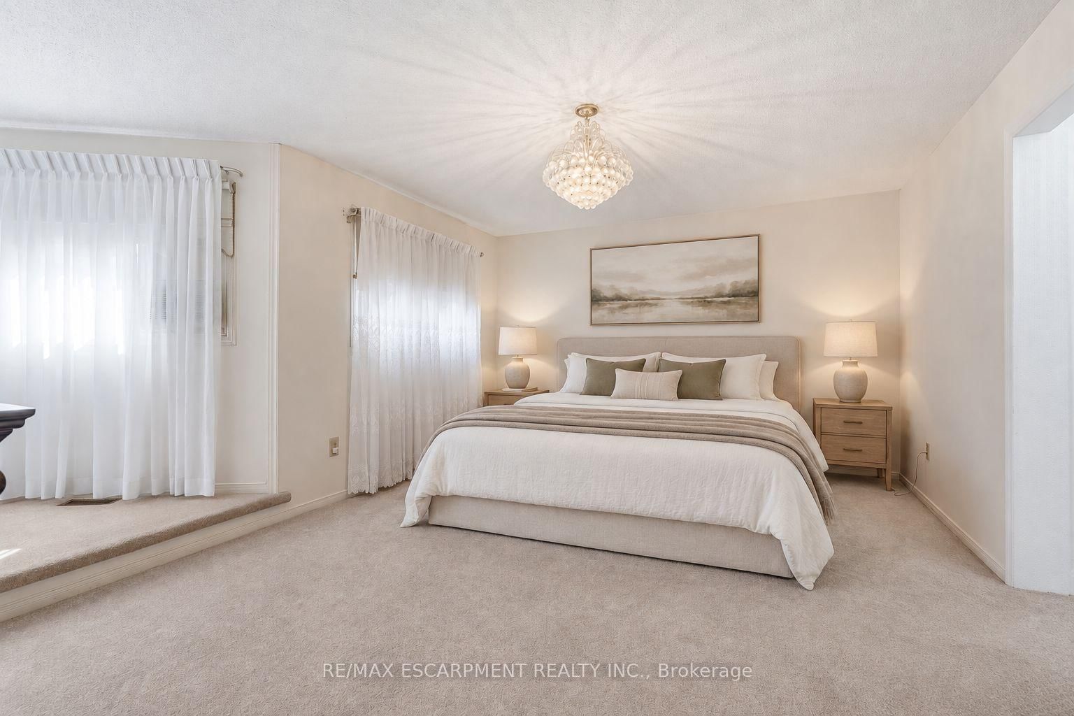 1058 Glenbrook Avenue • Oakville, ON photo 17