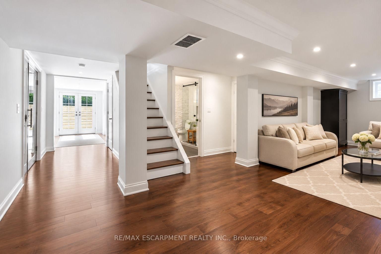 270 Poplar Drive • Burlington, ON photo 28