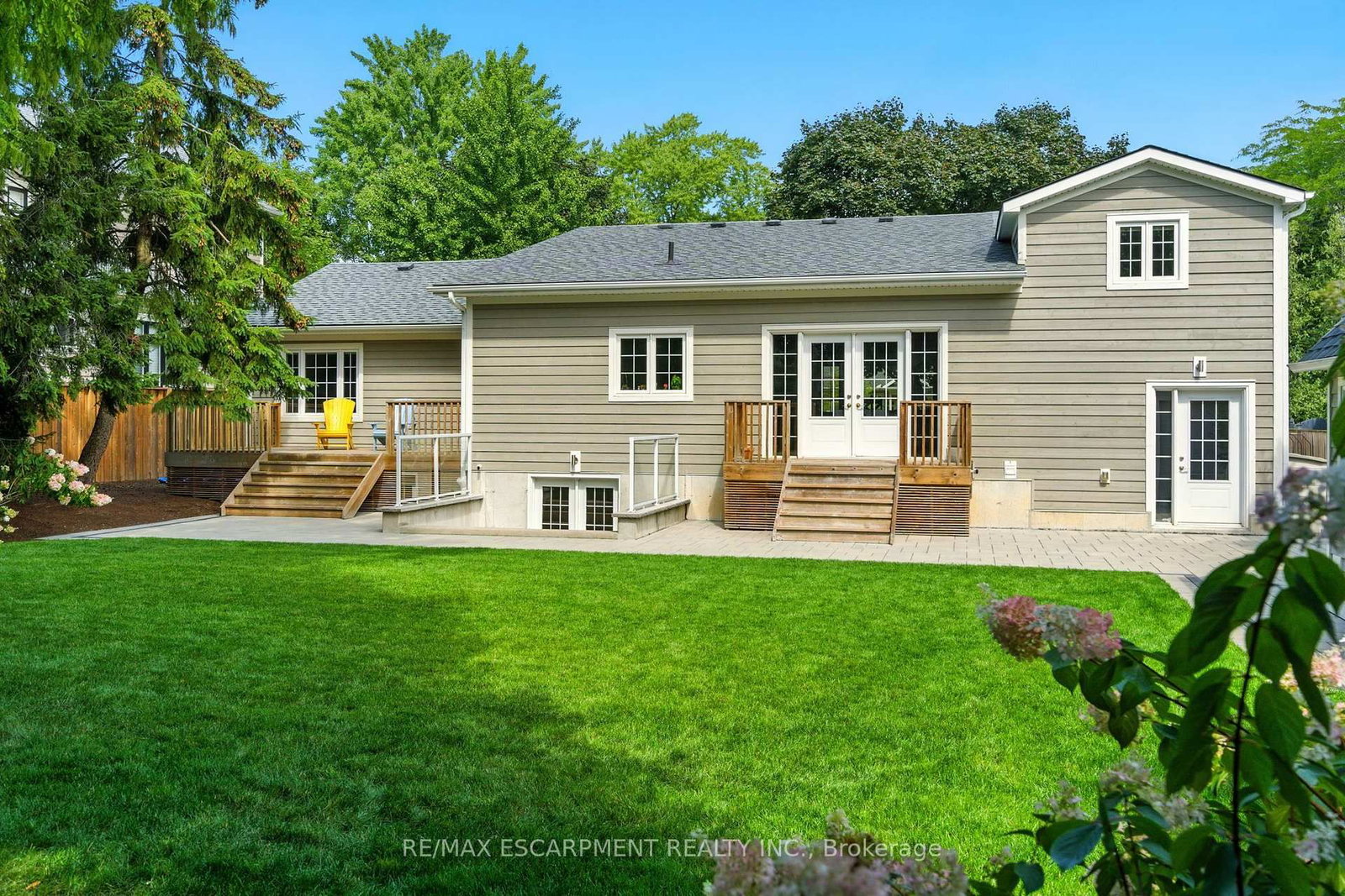 270 Poplar Drive • Burlington, ON photo 39