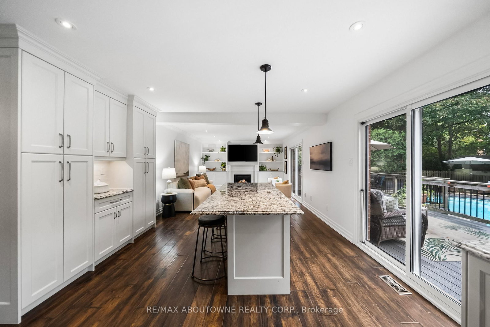 470 Carlton Drive • Oakville, ON photo 16