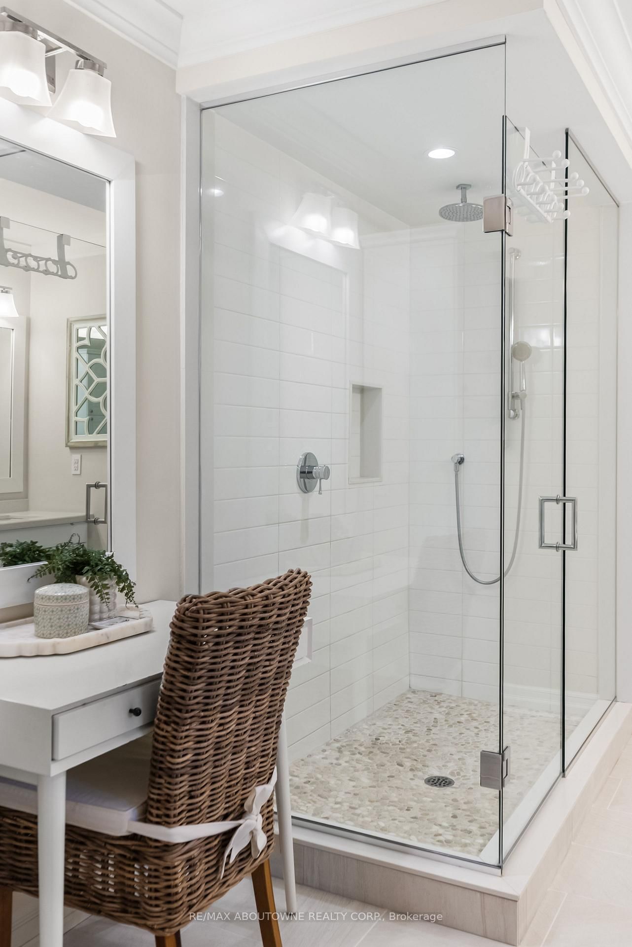 470 Carlton Drive • Oakville, ON photo 29