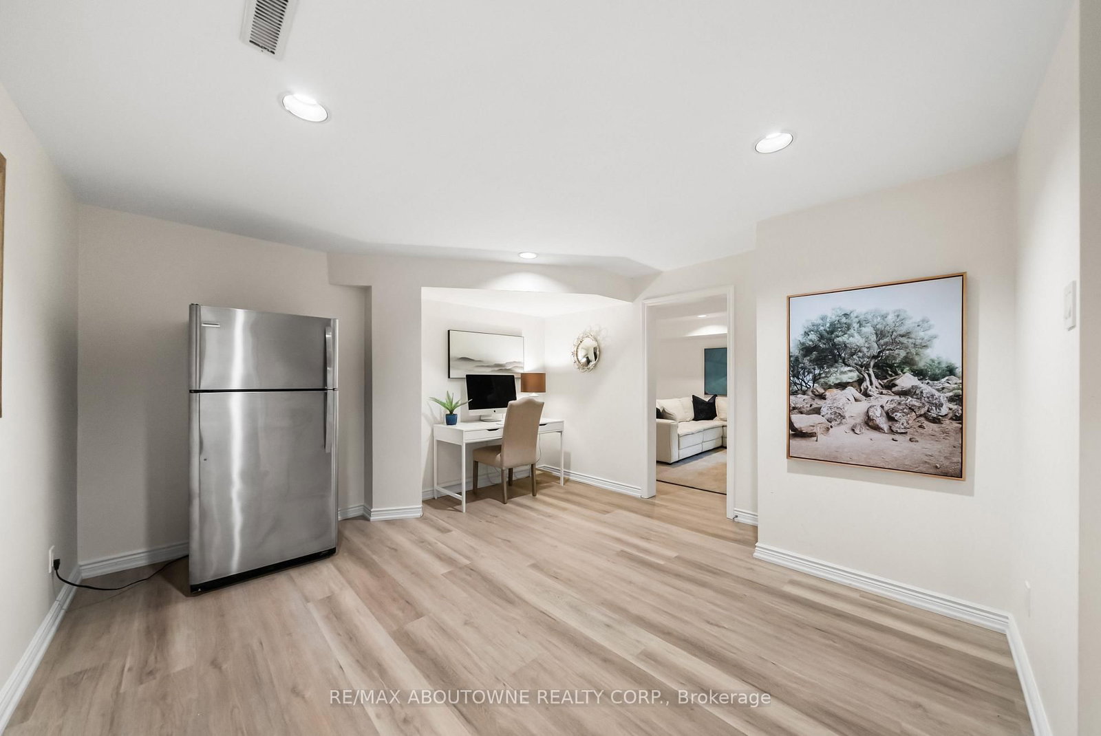 470 Carlton Drive • Oakville, ON photo 41
