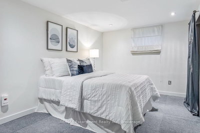 24 Birkbank Oakville,ON L6J 4Y9 — Photo 30