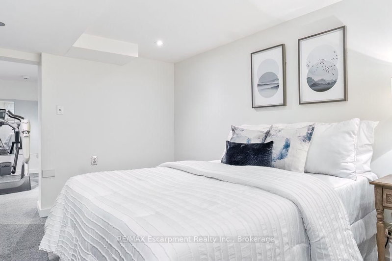24 Birkbank Oakville,ON L6J 4Y9 — Photo 31