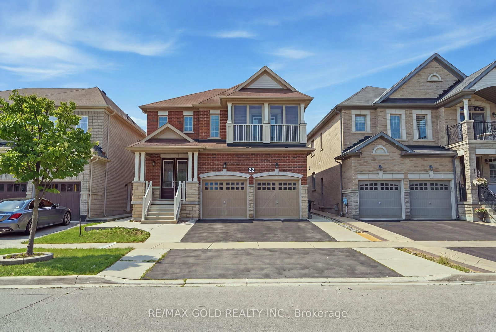 22 Durango Drive • Brampton, ON photo 1