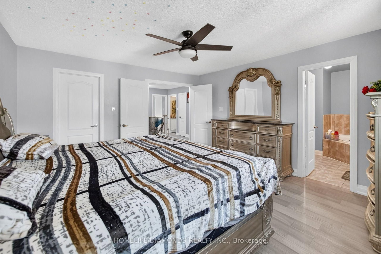 24 JEWEL Crescent • Brampton, ON photo 37