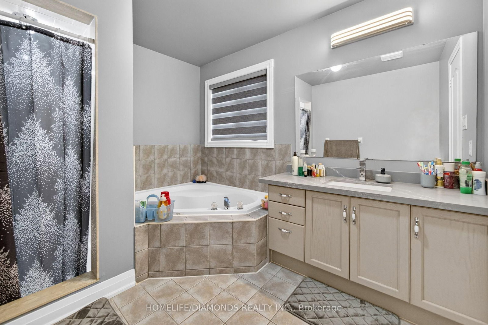 24 JEWEL Crescent • Brampton, ON photo 38