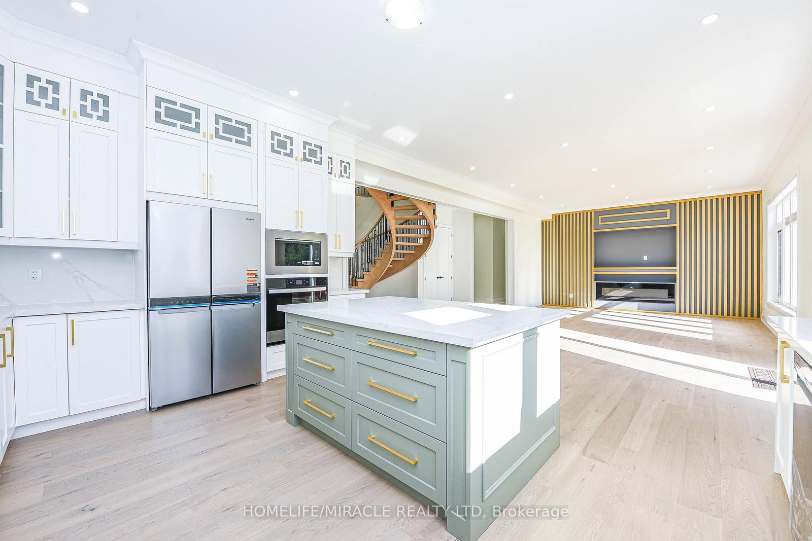 11 Hillcrest Avenue • Brampton, ON photo 22