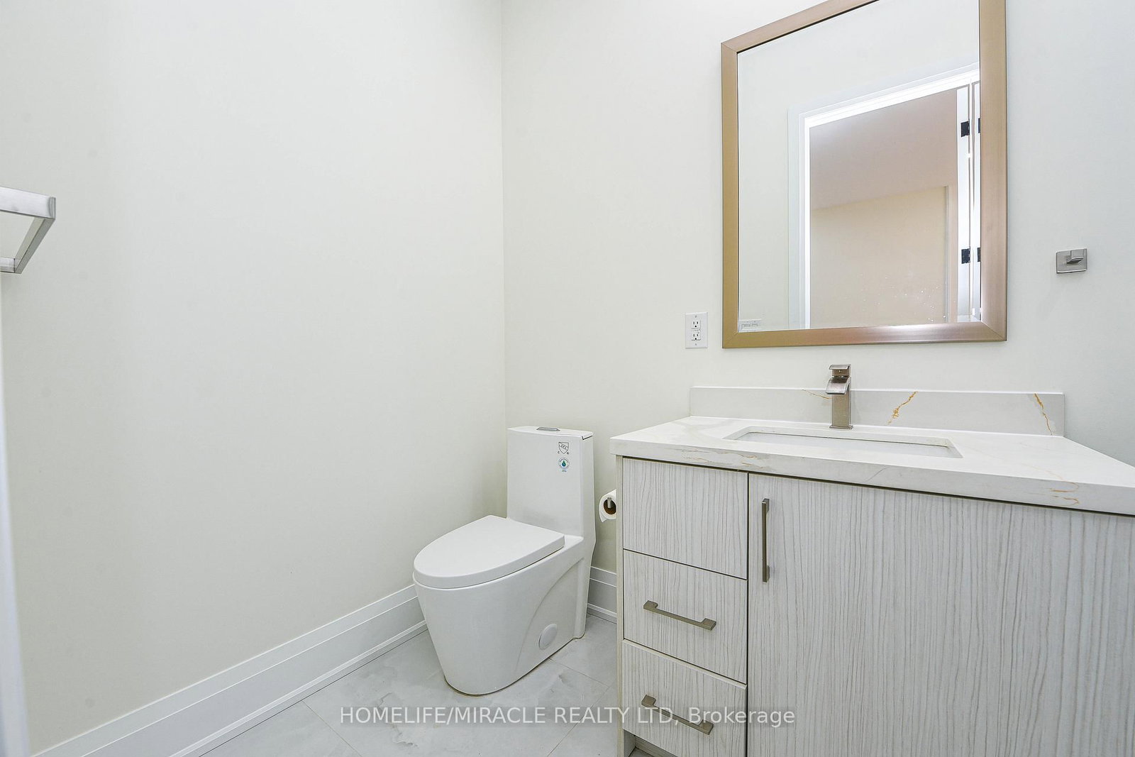 11 Hillcrest Avenue • Brampton, ON photo 41
