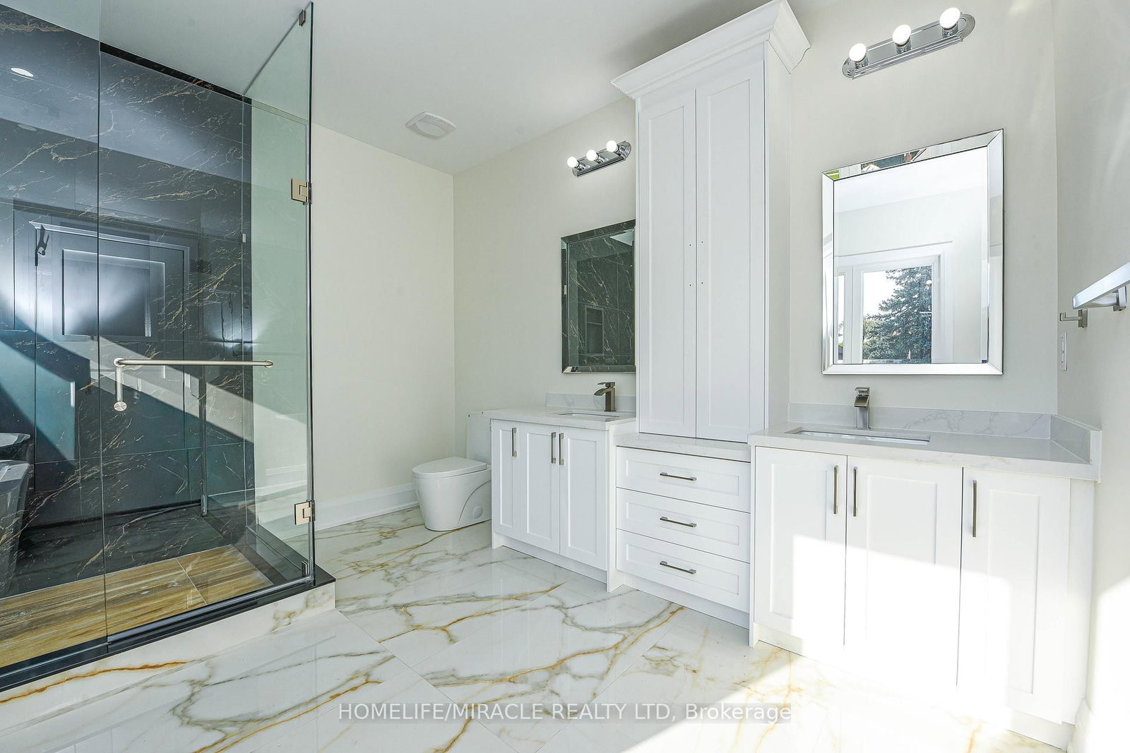 11 Hillcrest Avenue • Brampton, ON photo 42
