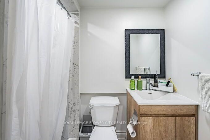 3 Clayhall Crescent • Toronto, ON photo 44