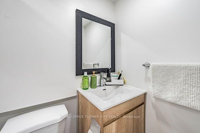 3 Clayhall Crescent • Toronto, ON photo 45