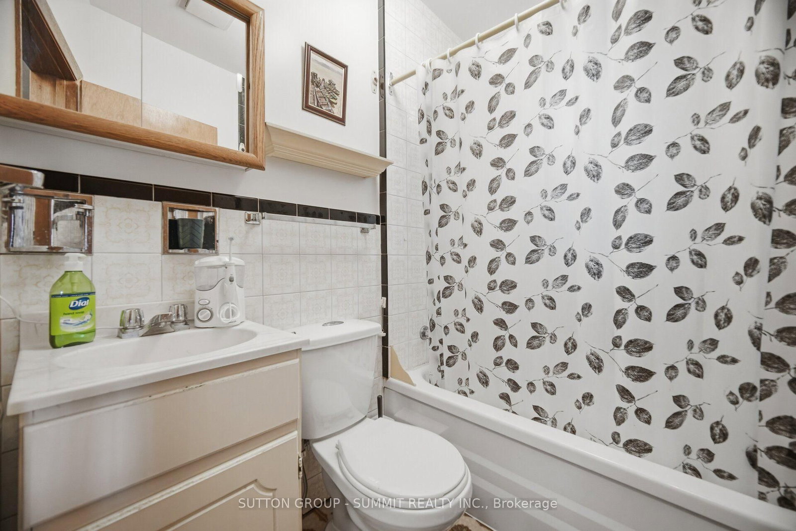 28 SYMINGTON Avenue • Toronto, ON photo 31